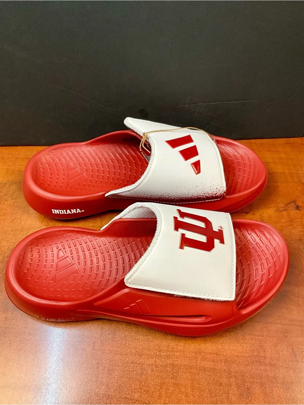 Unisex Adidas Crimson Indiana Hoosiers Lightweight Slide Sandals, Women’s Size 8